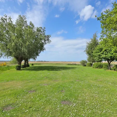 Ferienwohnung Fuhlendorf *